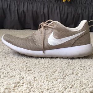 Tan Men’s Nike Roshe Shoes
